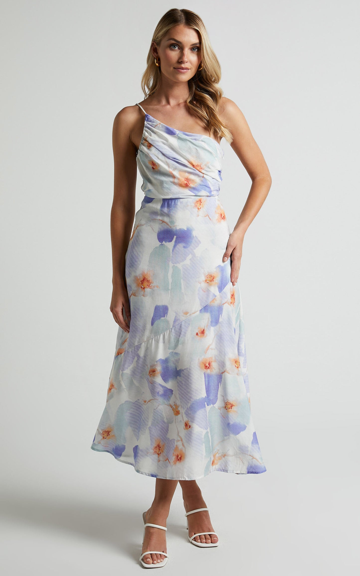 Amonata - the floral dress